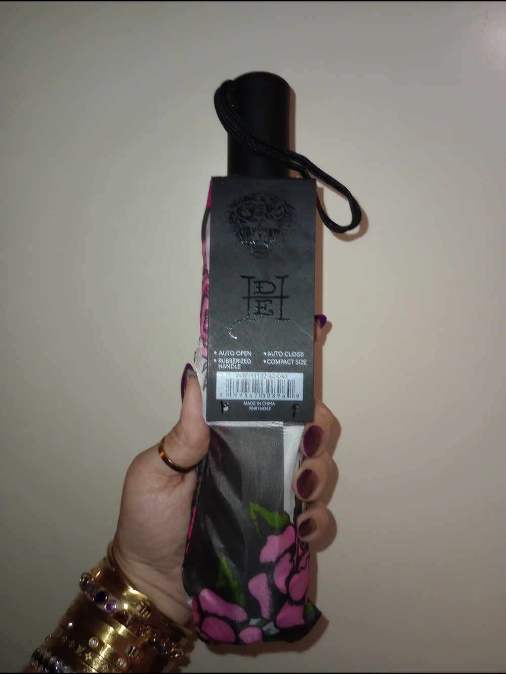 Ed Hardy Rose And Skull Foldable Umbrella - Picture 2 of 3